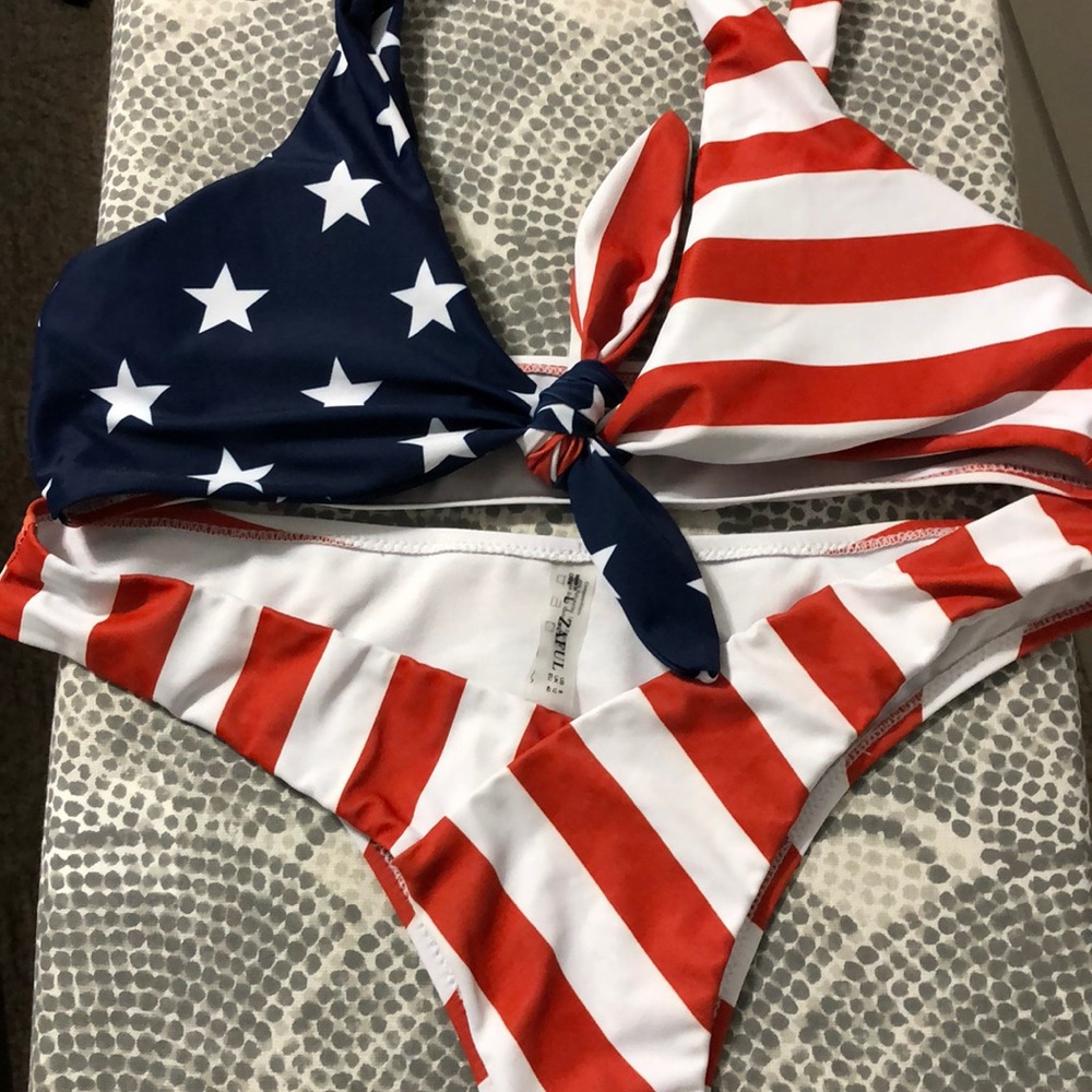 Zaful American flag bikini (L)